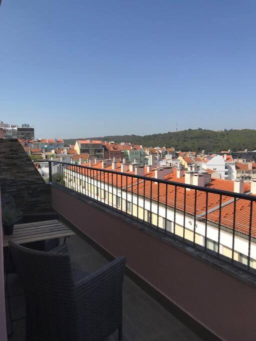 Apartment New Monsanto View Charming @ Campolide - 3b Lissabon
